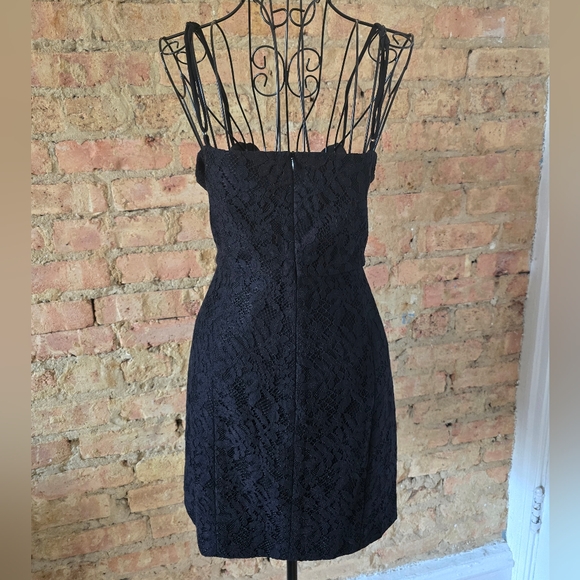 🐈⬛️ French Connection Formal Black Lace Mini Dress - Picture 4 of 9